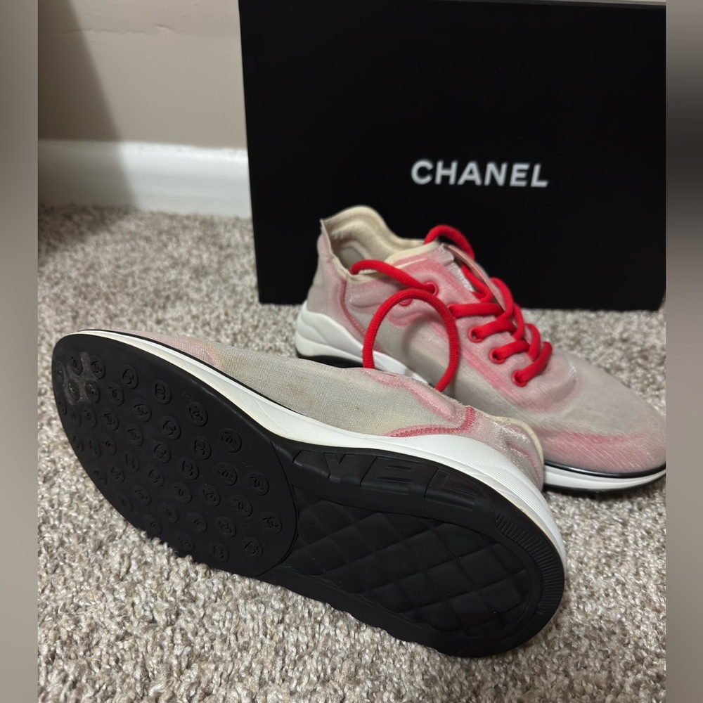 Chanel sneakers. - Picture 5 of 5